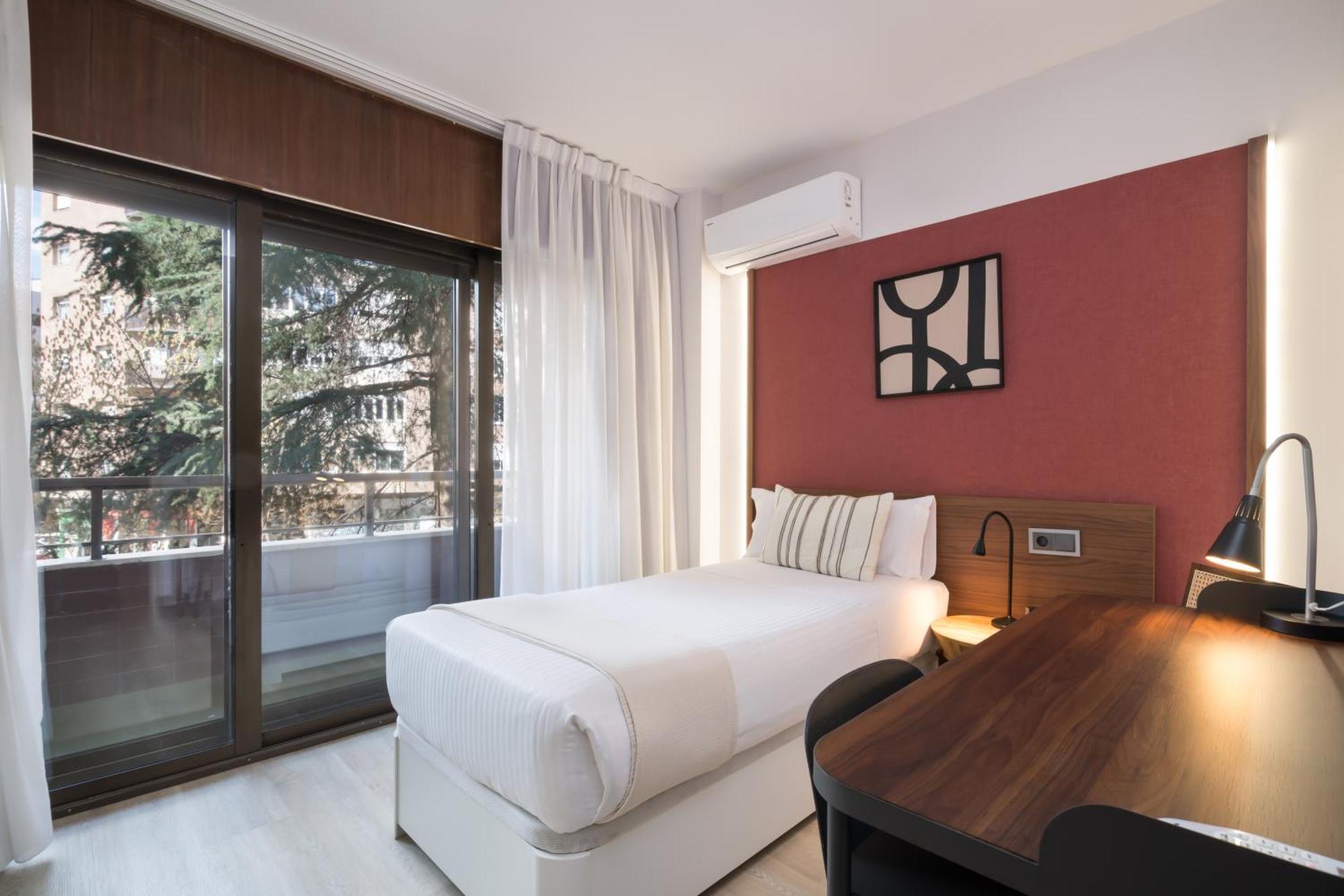 Roisa Hostal Boutique Madrid Exterior foto
